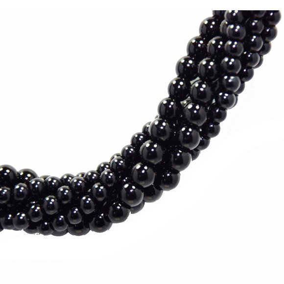 Handcrafted Black Pearly Braided Necklace - Picture 3 of 3